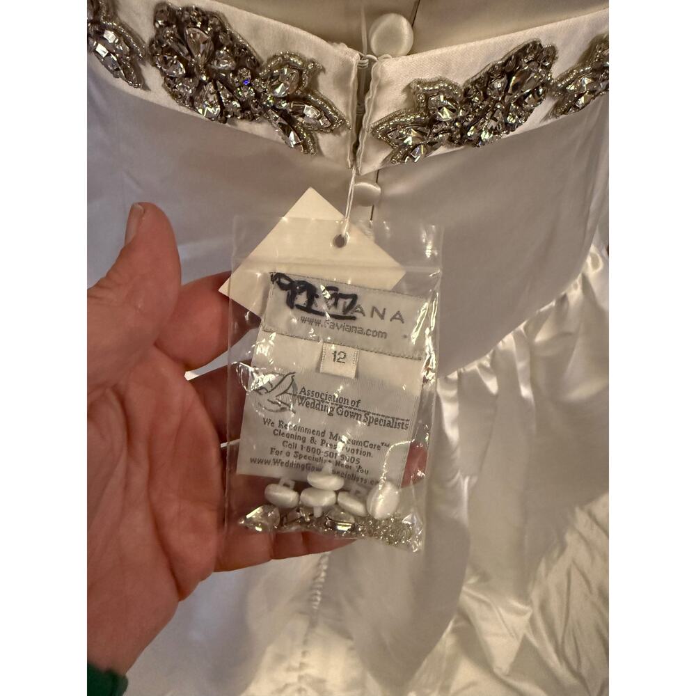 Faviana Bridal Wedding Dress With Drop Waist and Belt Size 12 NWT - Picture 5 of 5